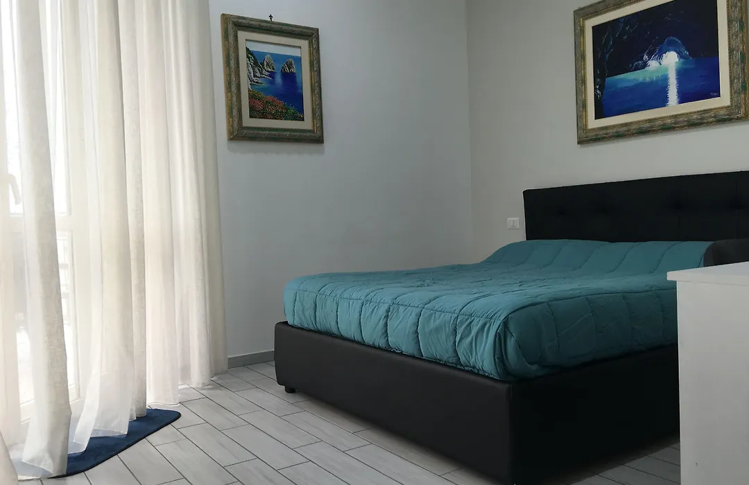 Top Floor Rentrooms Napoli-1